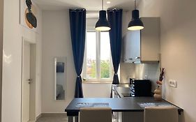 City Vibes Apartment