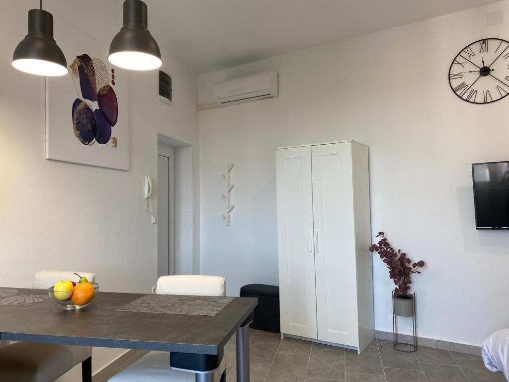 City Vibes Apartment Pola Esterno foto